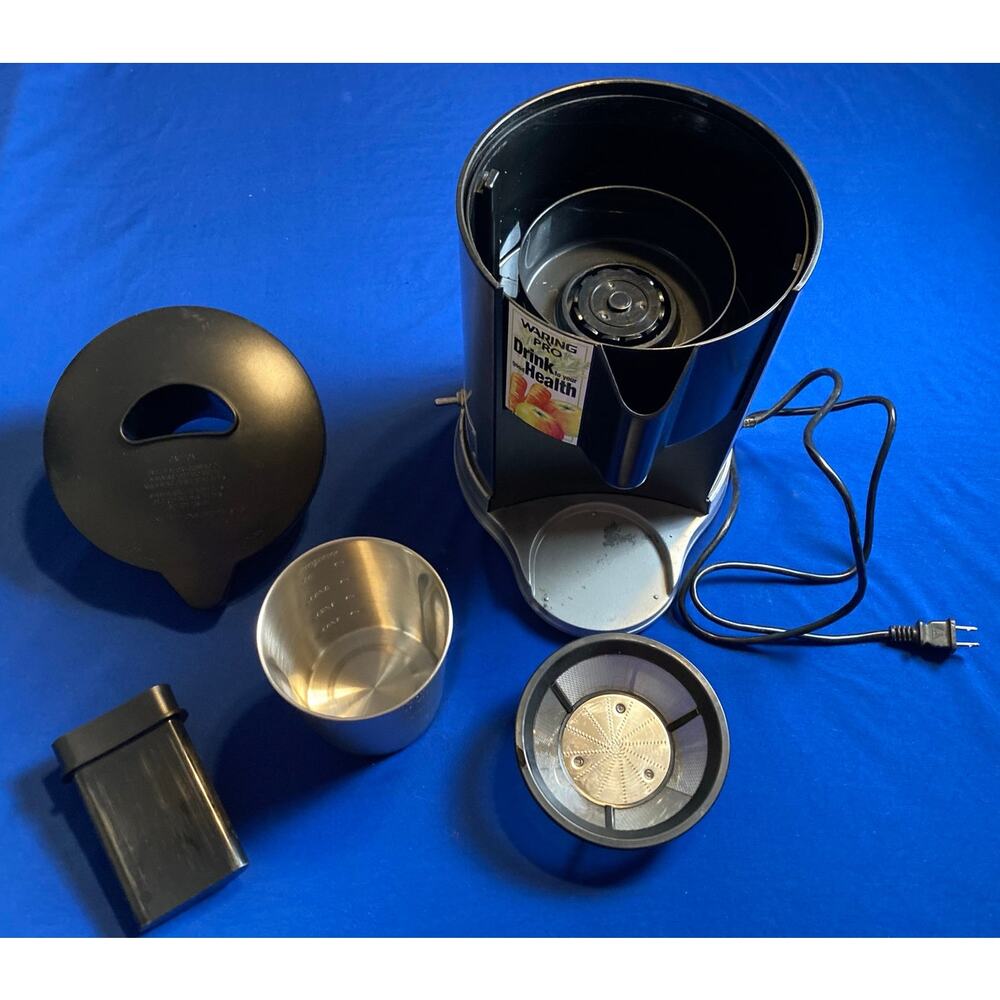 Waring Pro Health Juice Extractor Juicer